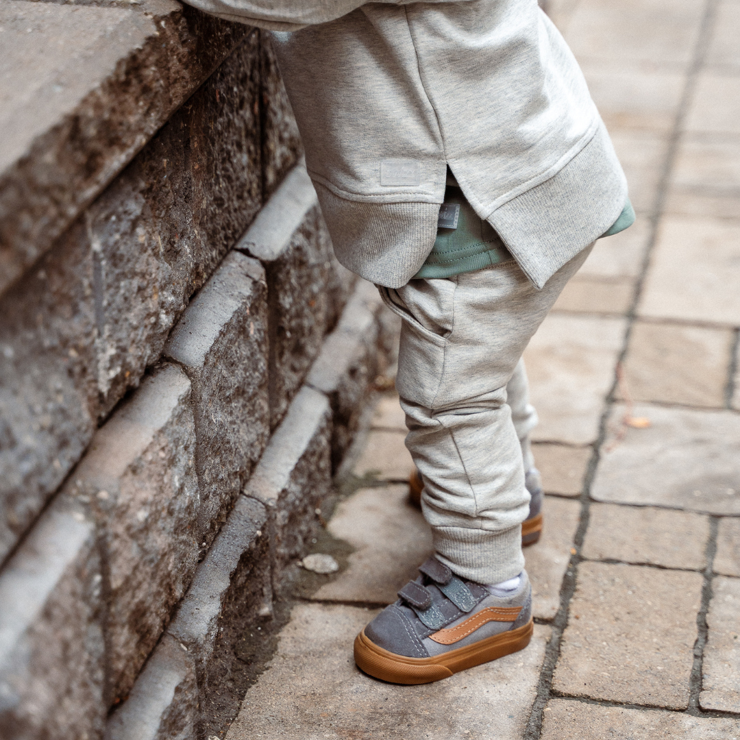 Foundation Pullover